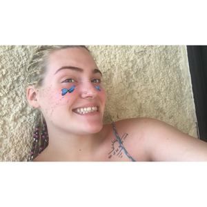 Meet your Posher, Mackenzie